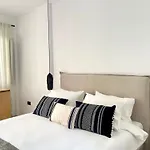 Mykonos Dot 4*