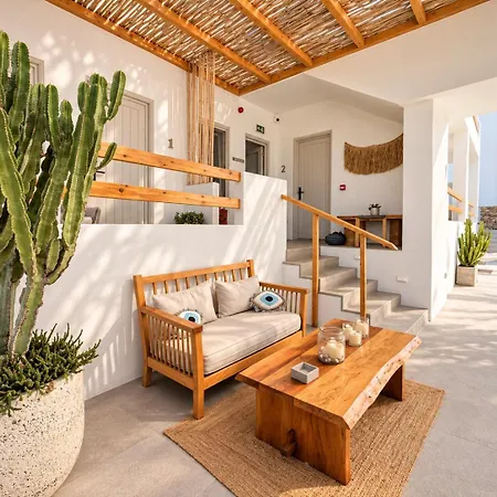 Mykonos Dot