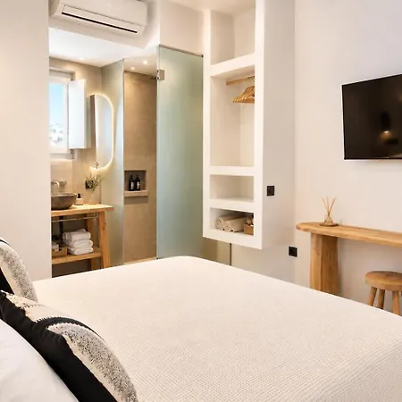 Mykonos Dot Aparthotel 4*
