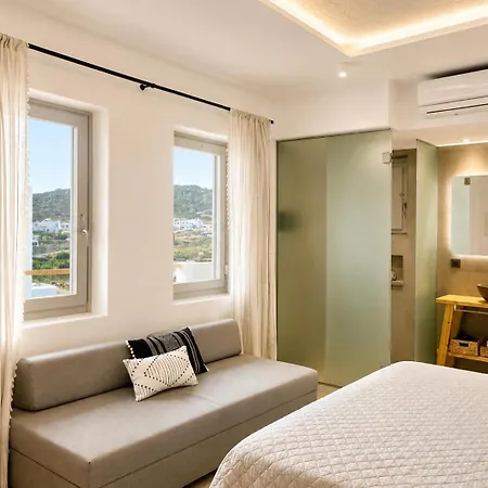 Mykonos Dot