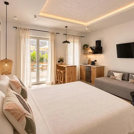 Mykonos Dot 4* Ano Mera