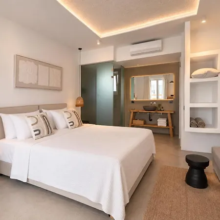 Mykonos Dot 4*